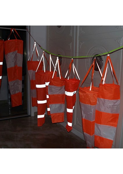 No.13 Tarzı Beyaz ve Kırmızı Fluoerscence Suya Dayanıklı Rüzgar Çorabı Rüzgar Kol Suya Dayanıklı Rüzgar Gülü Rüzgar Çantası Ölçeği Havaalanı Rüzgar Çorabı Rüzgar Oku (Yurt Dışından) indirimleri