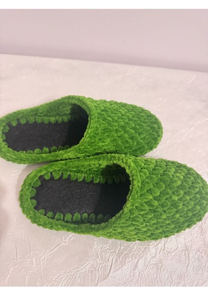 El Örgüsü Kadife Ip Yeşil Ev Terliği fiyatları