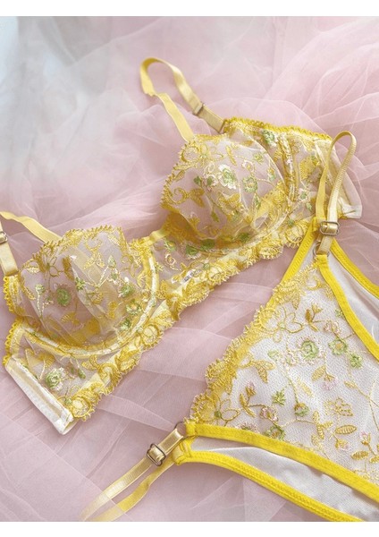 Çiçek Işlemeli Sütyen Takım modelleri