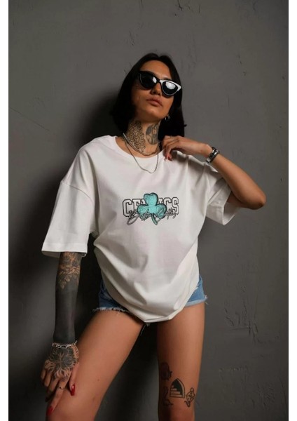 Özel Marka Kadın Sırt Baskılı T-Shirt - Beyaz