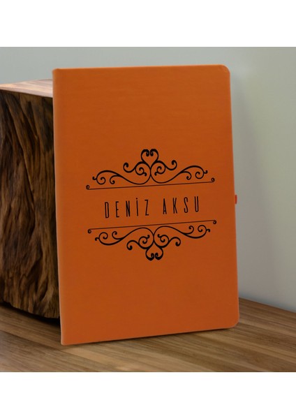 Kişiye Özel Isimli Turuncu Defter ve Somon Cam Matara Hediye Seti-8, Sevgiliye Hediye, Arkadaşa Hediye, Yeni Iş Hediyesi fiyatları