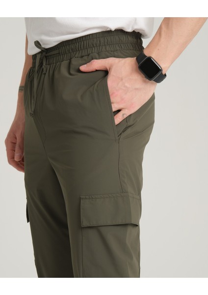 Erkek, Regular Fit, Su Itici (Geçirmez), Paraşüt Kumaş, Kargo Cep, Lastikli Pantolon 24INP276 indirimleri