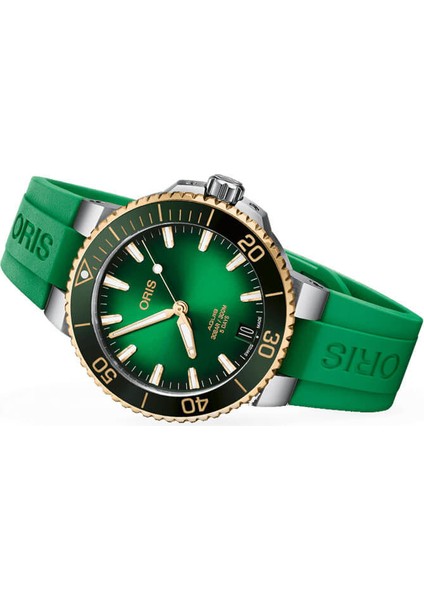New Aquis Date CAL.400 41.5 mm 01 400 7769 6357-07 4 22 77FC fiyatları