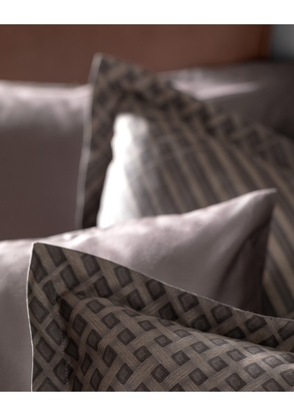 Alcon Çift Kişilik Baskılı - 300TC Saten Nevresim Takımı fırsatları