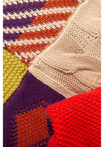 Özel Tasarım Patch TV Battaniyesi 114x168 CM - MULTI RENK