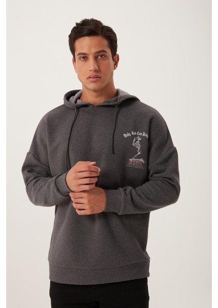 Erkek 3 İplik Pamuklu İçi Polarlı Ön Arka Baskılı Oversize Kapüşonlu Antrasit Sweatshirt modelleri