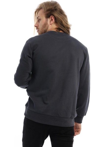 Erkek 3 İplik Pamuklu Regular Fit Basic Bisiklet Yaka Füme Sweatshirt indirimleri