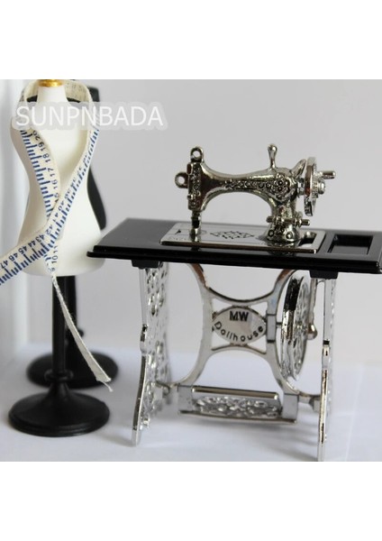 Turuncu Tarzı 1:12 Ölçekli Minyatür Dollhouse Dikiş Makinesi Mini Ev Ütü Masası Çalışma Kutusu Terzi Dükkanı Mobilya Dekorasyon Aksesuarları (Yurt Dışından) indirimleri
