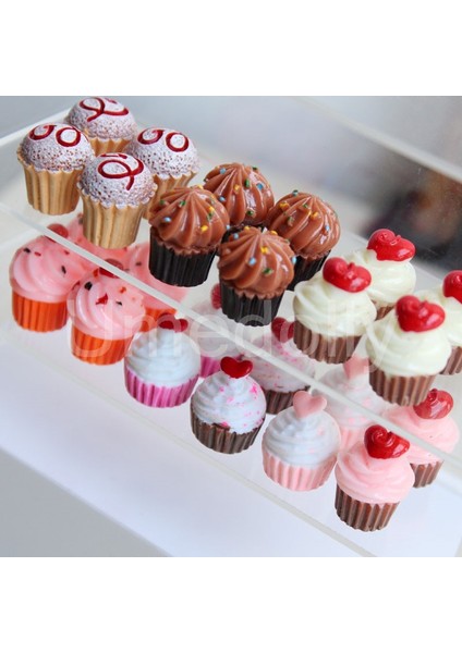 Cupcake E Tarzı Minyatür Dollhouse Cupcake Mini Kek Oyna Pretend Bebek Maması Mutfak Oyuncak Aksesuarları (Yurt Dışından) fırsatları