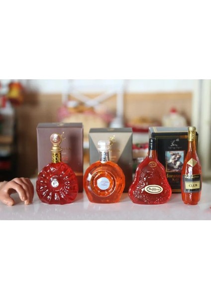 Kutu Tarzı ile 3 Adet Şarap Cla Dollhouse Minyatür Viski Şarap Şişeleri Oyna Pretend Ev Mutfak Yemek Bebek Içecek Aksesuarları Için (Yurt Dışından) indirimleri