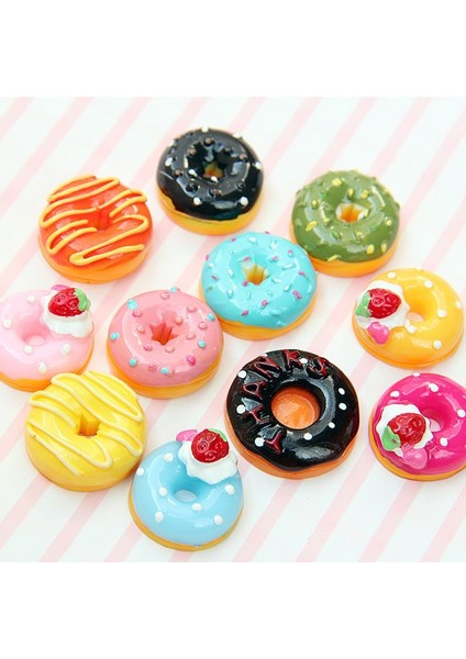 10 Adet Stili Karıştırın Et Sevimli Mini Şeker Çörek Bebek Maması Dollhouse Aksesuarları Oyna Pretend Minyatür Ev Zanaat Dekor Kek Çocuklar Mutfak Oyuncaklar (Yurt Dışından)