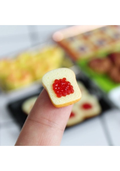 Gümüş Tarzı Ale Dollhouse Minyatür Tost Mini Donuts Yiyecek Barbie, Pullip, Blyth Bebek Evi Mutfak Mobilyası Aksesuarları Oyuncak (Yurt Dışından) fırsatları