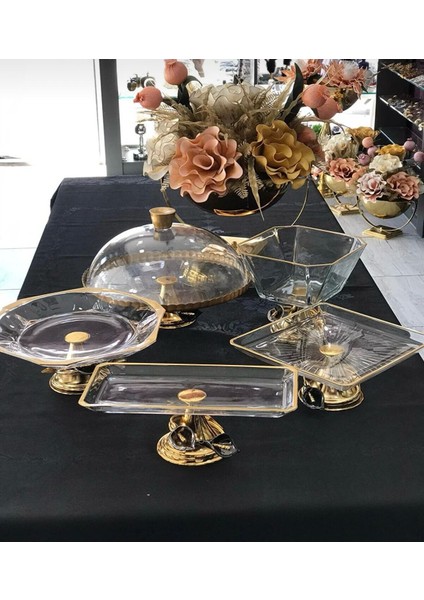 Avangarde Gold Çift Gala Çiçekli 5 Adet Sunumluktan Oluşan Muhteşem Sunum Seti