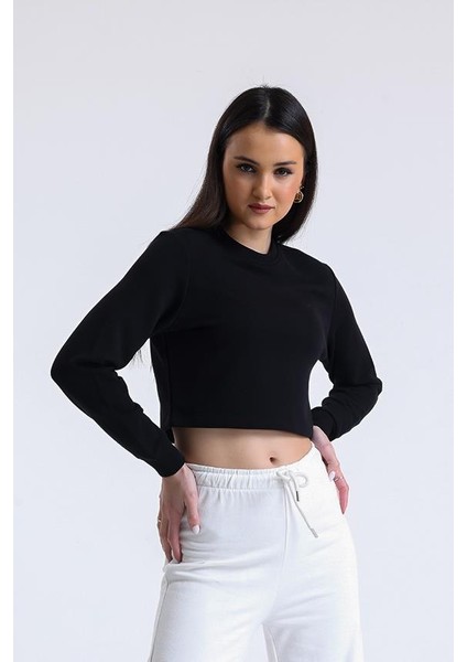 Siyah Bisiklet Yaka Crop Sweatshirt
