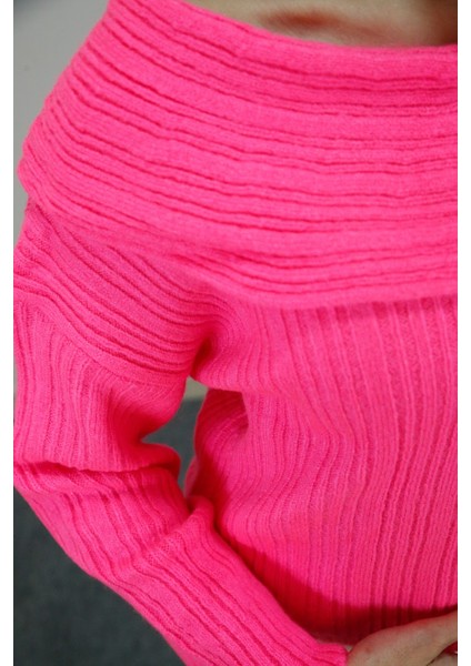 Kayık Yaka Örme Triko Kazak fiyatları