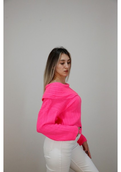 Kayık Yaka Örme Triko Kazak modelleri