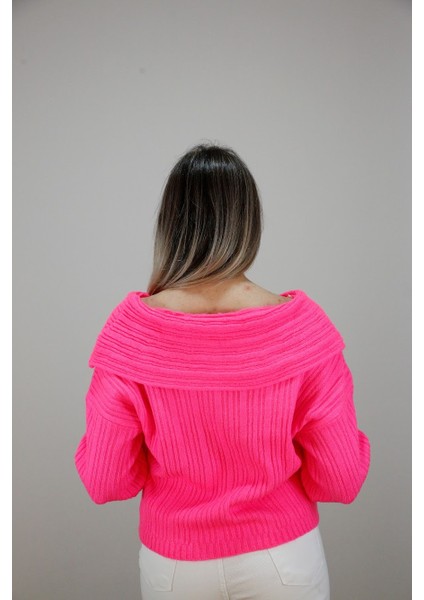 Kayık Yaka Örme Triko Kazak indirimleri