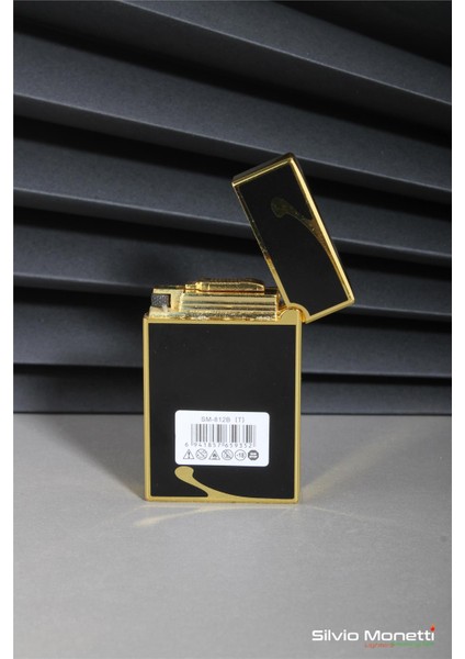 Siyah Altın Özel Tasarım Kapaklı Model Gazlı Çakmak 24CSM812BTR04 modelleri