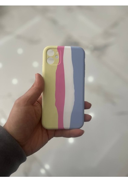 iPhone 11 Uyumlu Rainbow Renkli Şeritli Lansman Silikon Darbe Emici Telefon Kılıfı