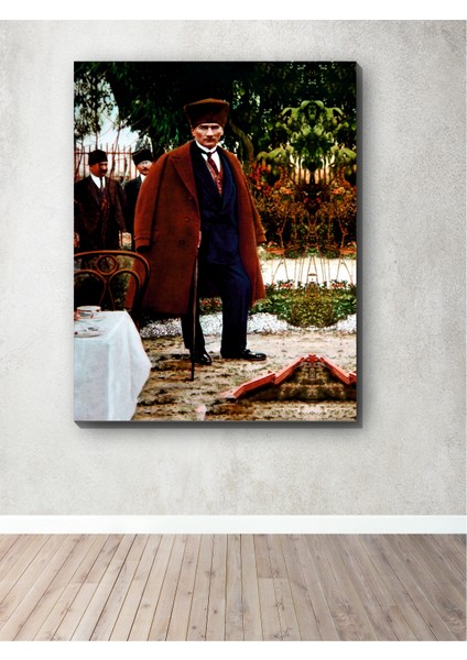 Mustafa Kemal Atatürk Bastonlu Kanvas Tablo