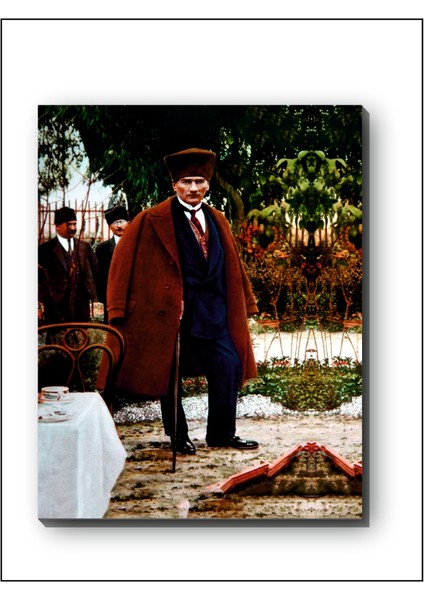 Mustafa Kemal Atatürk Bastonlu Kanvas Tablo