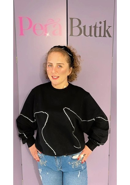 Siyah Zımba Detay Sweat modelleri