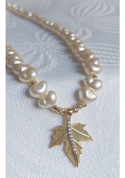 Yaprak Uçlu Özel Tasarım Kalp Şekilli incili Kolye 45 cm fırsatları