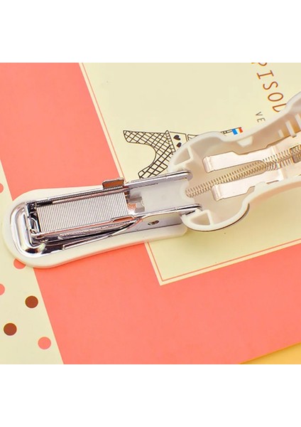 Karikatür Mini Panda Zımba Seti Okul Ofis Malzemeleri Kırtasiye Kağıt Bağlayıcı Kitap Öğrenci Hediyeleri (Yurt Dışından) fırsatları