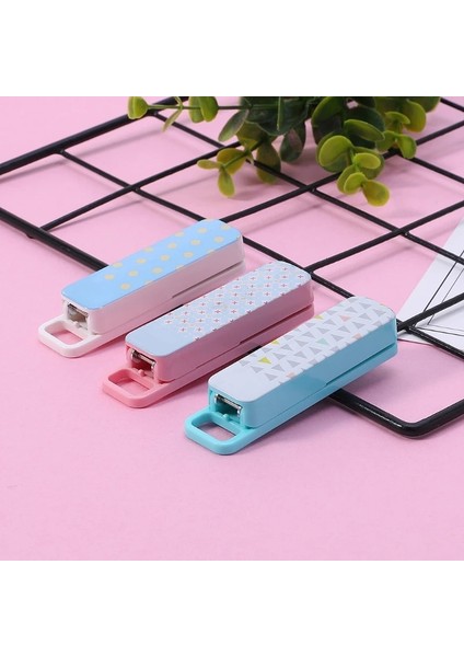 28 Rastgele Renk Stili 1 Takım Manuel Mini Zımba 3 Renkli Zımba Seti Kırtasiye Okul Ofis Malzemeleri (Yurt Dışından) indirimleri