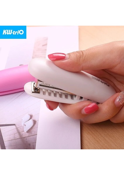 Pembe Zımba-1 Adet Tarzı Kw-Trio Mini Katlanır Zımba Sevimli Taşınabilir Zımba Kullanın Zımba Cilt Kağıt Masası Kırtasiye Ofis Malzemeleri (Yurt Dışından) fırsatları