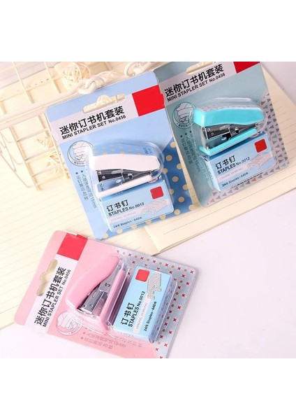 Ramdom Renk Stili Mini Zımba Seti Okul Kırtasiye Ofis Tedarik Ataş Binder Kitap Kanalizasyon Öğrenci Ödülü Doğum Günü Hediyesi Küçük Zımba (Yurt Dışından)