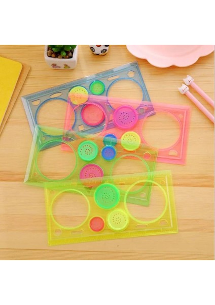 Yaratıcı Dört Renkli Sihirli Çizim Tahtası Çok Amaçlı Çizim Şablonu Cetvel Öğrenci Eğitimi Kırtasiye Sürekli Değişen (Yurt Dışından) fiyatları