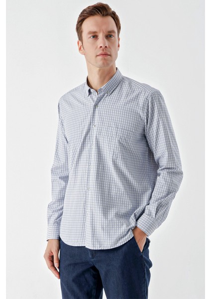 Erkek Koyu Lacivert Trend Ekoseli Cepli Düğmeli Yaka Regular Fit Gömlek modelleri