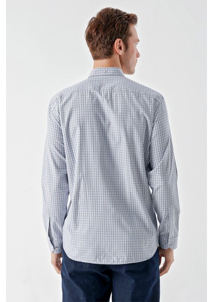 Erkek Koyu Lacivert Trend Ekoseli Cepli Düğmeli Yaka Regular Fit Gömlek indirimleri