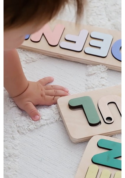 Tosbiq Baby Ahşap Oyuncak Kişiselleştirilmiş Puzzle 3-4-5 Harf Gökkuşağı Yenidoğan Baby Shower Hediyesi Oyuncak