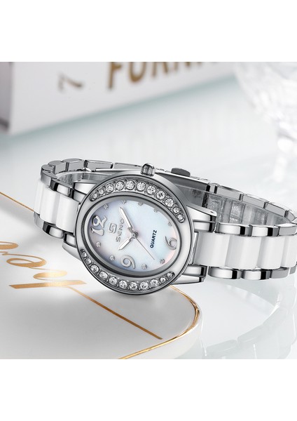 Gümüş Beyaz Plaka WATCH2023 Yeni Onurlu Cömert Stil Moda Oval Izle Kadın Mizaç Trendi Kadın Izle Elmaslarla (Yurt Dışından) modelleri