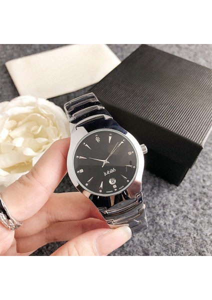 Stil 4 2023 Sıcak Satış Popüler Ürünler Erkek Lüks Kuvars Izle Kronograf Izle Moda Spor Alaşımlı Metal Su Geçirmez Olmayan Saat (Yurt Dışından) fiyatları