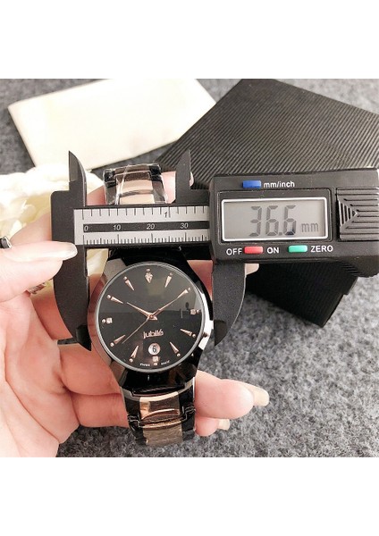 Stil 4 2023 Sıcak Satış Popüler Ürünler Erkek Lüks Kuvars Izle Kronograf Izle Moda Spor Alaşımlı Metal Su Geçirmez Olmayan Saat (Yurt Dışından) fırsatları