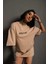 Özel Marka Kadın Sırt Baskılı Oversize T-Shirt - Bej 2