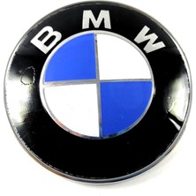 Quwa BMW E46 E 39 E90 F30 F80 Bagaj Arması İki Tırnaklı (74mm)