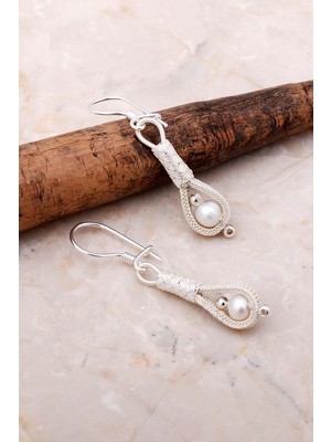 Sümer Telkari Kazaziye İşlemeli Inci Taşlı Gümüş Küpe