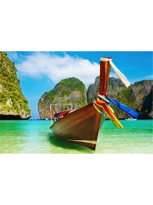 Kıyıda Gondol Kanvas Tablo