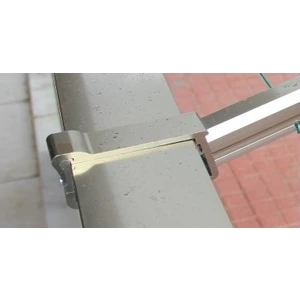 Kare Küpeşte Alümi̇nyum Balkon Çamaşırlık Kurutmalık 80 X 30 MM