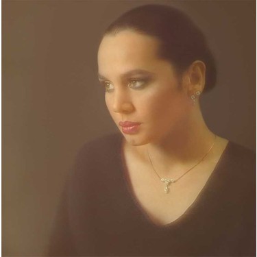 Lenco TT34 Dahili Hoparlörü Ahşap Pikap ve Sezen Aksu Plak Fiyatı