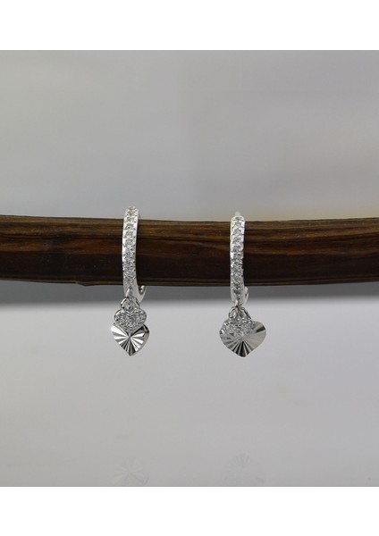 925 Ayar Gümüş Rodyum Kaplama Kalp Halka Küpe fiyatları