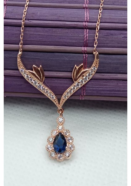 Safir Taşlı Damla Model Rose Kadın Gümüş Kolye