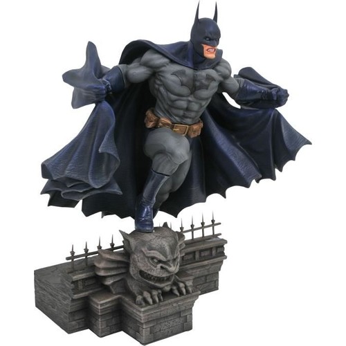 batman statue diamond select