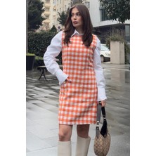 New Laviva Kadın Turuncu Çift Cepli Kare Yaka Kalın Askılı Sıfır Kol Midi Boy Tüvit Elbise(Gömleksiz)