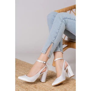 Al Bi Hadi Beyaz Renk, Saten, Topuk Boyu 7-10 Cm, Bilekten Bağlama Kadın Topuklu AYAKKABI_34---43 Numara