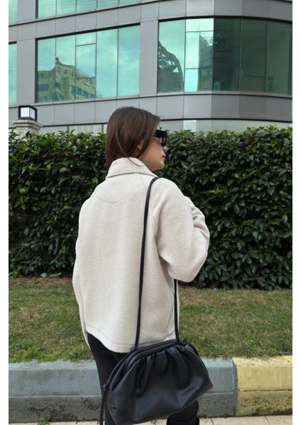 Kadın Bej Kruvaze Yaka, Çift Düğme, Rahat Kalıp, Fitilli Kaşe Kumaş Ceket fiyatları